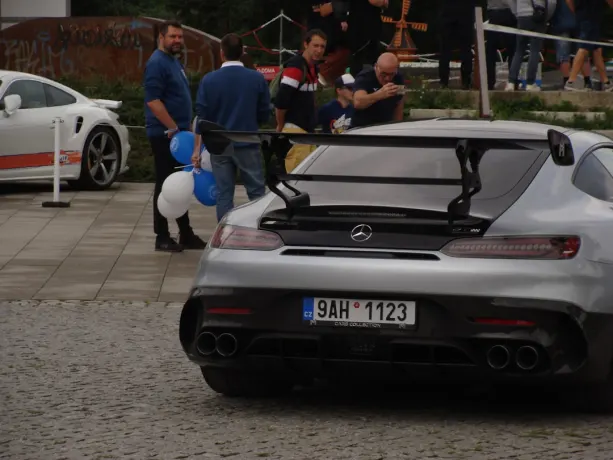 Kazino Times Square Android/iOS programa